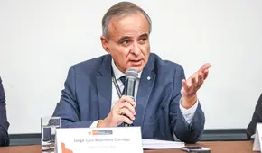 Ministro Jorge Montero justifica su participación en chat con mineros informales: "Necesito estar informado"