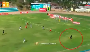 Juez de línea se metió a la cancha y casi llega al área durante jugada de ataque en partido de la Liga 1