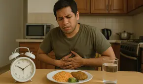 Nutricionista revela los riesgos y enfermedades de las personas que comen fuera de su horario regular: no solo gastritis