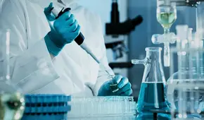 Científico en Harvard da un paso histórico hacia el 'origen de la vida' al crear vida artificial desde cero