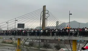 Bloquean Puente Rayito de Sol durante concierto en la Plaza Mayor de Lima por Fiestas Patrias