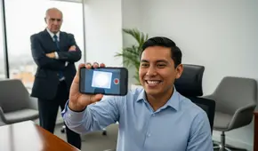 Si grabo videos para TikTok en el trabajo, ¿mi jefe me puede despedir? Esto señala la legislación laboral en Perú