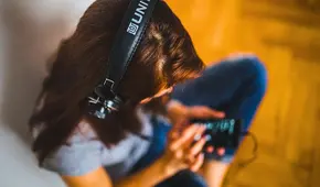 Científicos de Harvard descubren el tipo de música que ayuda a reducir el estrés y bajar los niveles de cortisol