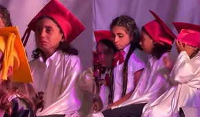 La emotiva graduación escolar de más de 1.000 niños huérfanos en Gaza: sus padres fallecieron en la guerra con Israel