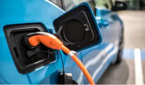 Vehículos eléctricos en 2025: ventajas, costos, y puntos de recarga en el Perú