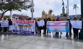 600 maestros de institutos superiores exigen reglamentación de la Ley 31653