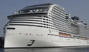 Crucero con 8500 personas quedó varado en medio del mar cuando se dirigía a Italia por un problema en el motor