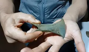 Arqueólogos descubren una misteriosa hacha de 3.000 años que su origen provendría desde el espacio