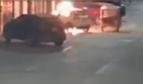 Delincuentes incendian camioneta frente a sede del Poder Judicial en Chiclayo