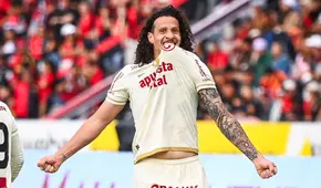 Universitario derrotó 1-2 a FBC Melgar en Arequipa y recuperó la punta del Torneo Clausura.