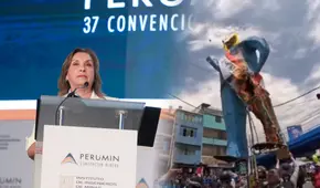 Dina Boluarte: queman muñeco de la presidenta en rechazo por su llegada a Arequipa