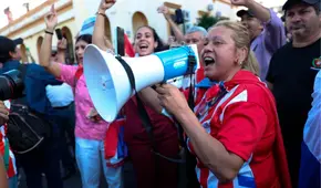 Jóvenes paraguayos de la ‘Generación Z’ protestaron en contra del gobierno de Peña: se reportaron más de 30 detenidos Jóvenes paraguayos de la ‘Generación Z’ protestaron en contra del gobierno de Peña: se reportaron más de 30 detenidos