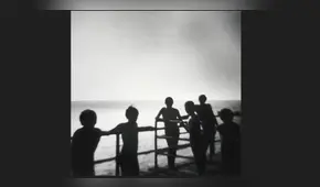 Exposición “El sol de Lima. La imagen del verano popular (1978–2015)” en el ICPNA