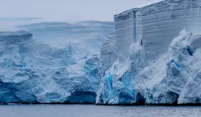 Científicos alertan que la Antártida se derrite a un ritmo acelerado y pone en riesgo el nivel del mar