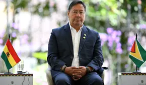 Luis Arce pide a la Fuerza Aérea defender la soberanía de Bolivia ante cualquier intento de “injerencia externa”