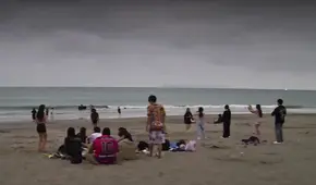 Escolar de 17 años muere en playa Agua Dulce mientras se tomaba fotos con sus compañeros de promoción en Chorrillos Escolar de 17 años muere en playa Agua Dulce mientras se tomaba fotos con sus compañeros de promoción en Chorrillos