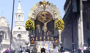 ¿Dónde está ahora el Señor de los Milagros y qué calles están cerradas durante su cuarto recorrido en el Callao este 26 de octubre?