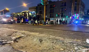 Conductores y peatones en riesgo por forados y pistas inconclusas en obras de la MML en la avenida Brasil