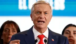 José Antonio Kast, candidato ultraderechista de Chile, propone que indocumentados paguen su pasaje para salir del pais