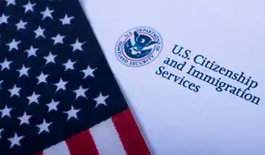 USCIS confirma nuevo requisito oficial para obtener la Green Card y la ciudadanía americana en este 2025