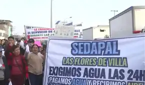 Vecinos de San Juan de Miraflores bloquean la Panamericana Sur en protesta contra Sedapal: "Pagamos agua y recibimos aire"
