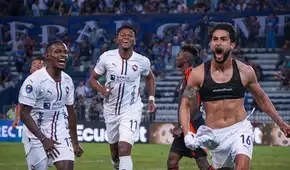 Emelec perdió al último minuto: cayó 2-1 ante LDU en ida de la semifinal de la Copa Ecuador 2025 Emelec perdió al último minuto: cayó 2-1 ante LDU en ida de la semifinal de la Copa Ecuador 2025