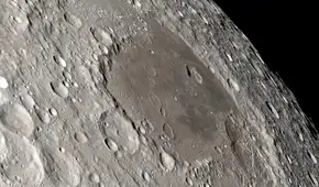 Científicos chinos descubren “óxido de hierro” en el suelo lunar que revoluciona lo que sabíamos sobre la Luna