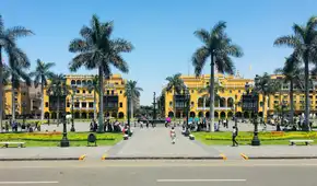 Turismo en Perú sigue rezagado: ingreso de visitantes extranjeros está 22% por debajo de 2019