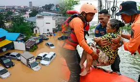 Aumentan a más de 300 los muertos por las fuertes inundaciones en Indonesia y Tailandia: continúa búsqueda de desaparecidos