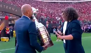 Carles Puyol y su inesperada reacción al negarse a levantar la Copa Libertadores en el Estadio Monumental