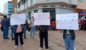 Exigen salida de funcionarios por millonarios sueldos y retrasos en proyecto de agua y alcantarillado en Juliaca