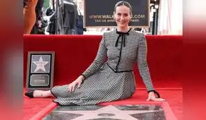 Sarah Paulson recibe su estrella en el Paseo de la Fama de Hollywood