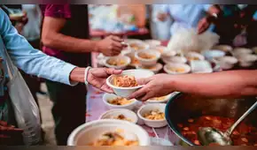 ¿Qué hay de menú? Comidas fuera del hogar según niveles de pobreza, por Javier Herrera