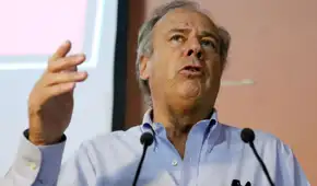 Alfredo Barnechea es el candidato presidencial de Acción Popular tras imponerse a Julio Chávez