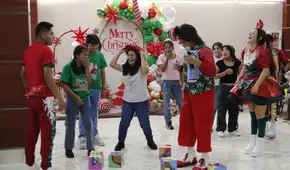 Menores del hogar San Pedrito disfrutaron por adelantado de una navidad en la Corte del Santa