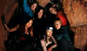 ‘El Descenso’ vuelve a los cines por su 20 aniversario: fecha de estreno del clásico de terror contemporáneo en 4K