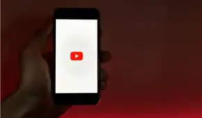 YouTube activa función para transmitir en vivo en formato vertical y horizontal al mismo tiempo