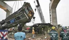 Al menos 32 muertos y decenas de heridos en Tailandia tras caída de una grúa de construcción sobre un tren de pasajeros