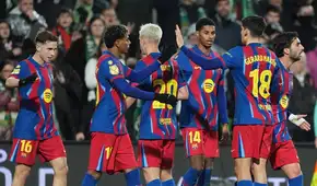FC Barcelona derrotó 2-0 al Racing de Santander y se instaló en los cuartos de final de la Copa del Rey