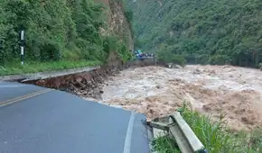 Aumento de caudal del río Utcubamba destruye carretera y no hay acceso a gran parte de la selva del Perú