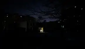 Rusia destruye infraestructura energética de Ucrania y deja a millones sin luz ni calefacción en pleno invierno