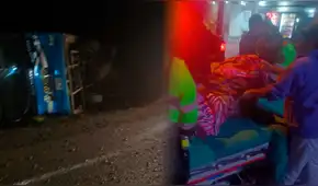 Bus se vuelca y deja un muerto y 25 heridos en Arequipa: cinco niños y una bebé lograron sobrevivir al accidente