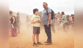 'Sirāt': el agónico viaje hacia una fiesta en el desierto