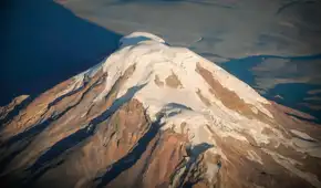 La montaña de América Latina más cercana al Sol que supera al Everest pese a sus casi 9.000 metros de altura