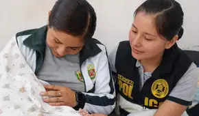 Policía halla a recién nacida durante operativo preventivo en La Libertad