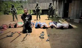 Ecuador captura a 9 integrantes de las FARC en la frontera con Colombia y decomisa "arsenal de alto poder"