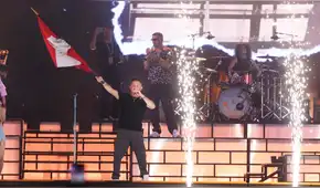 "Lima, te quiero": Alejandro Sanz se rinde ante el talento de la peruana Gisella Giurfa entre bandera y cajón