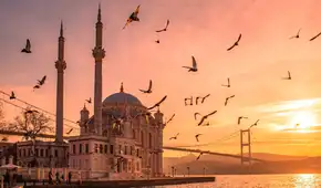 Entre Europa y Asia: la única ciudad en el mundo que ha sido capital de tres imperios clave en la historia de la humanidad