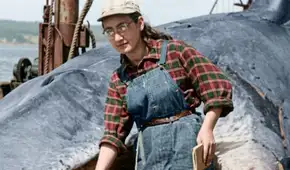 Libro de testimonios destaca la trayectoria de 18 Heroínas de la Mar