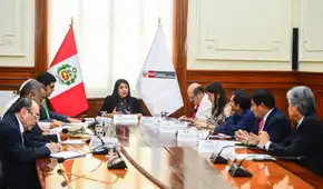 Héctor Valer, vocero de Somos Perú, anunció que dará voto de confianza al gabinete de Denisse Miralles